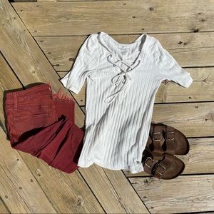 American Eagle Cream Top!